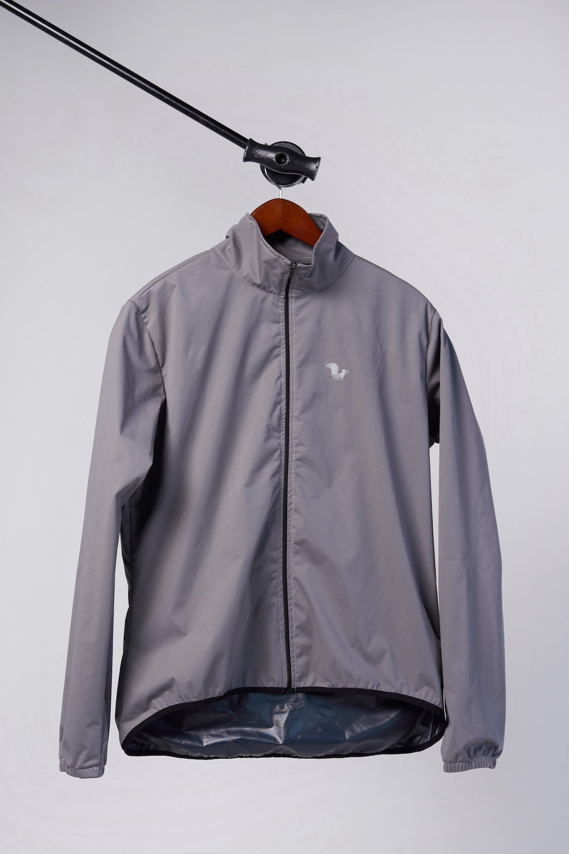 Chamarra Impermeable Gris Claro - Mujer - vista alternativa